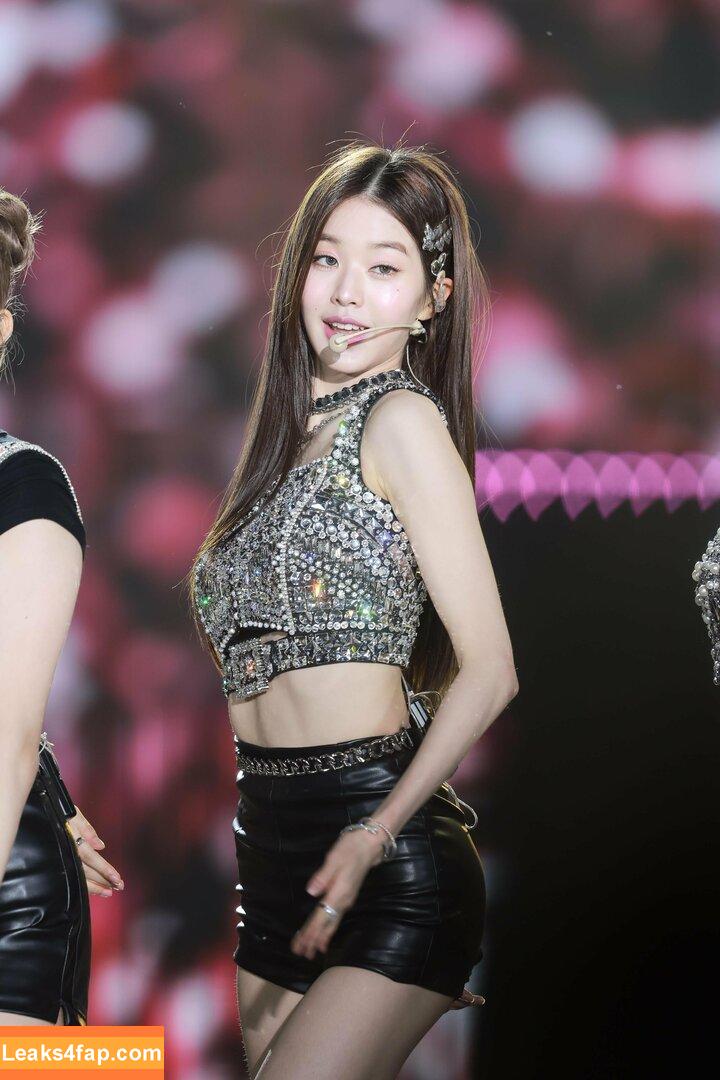 WomenK-pop /  leaked photo photo #0716