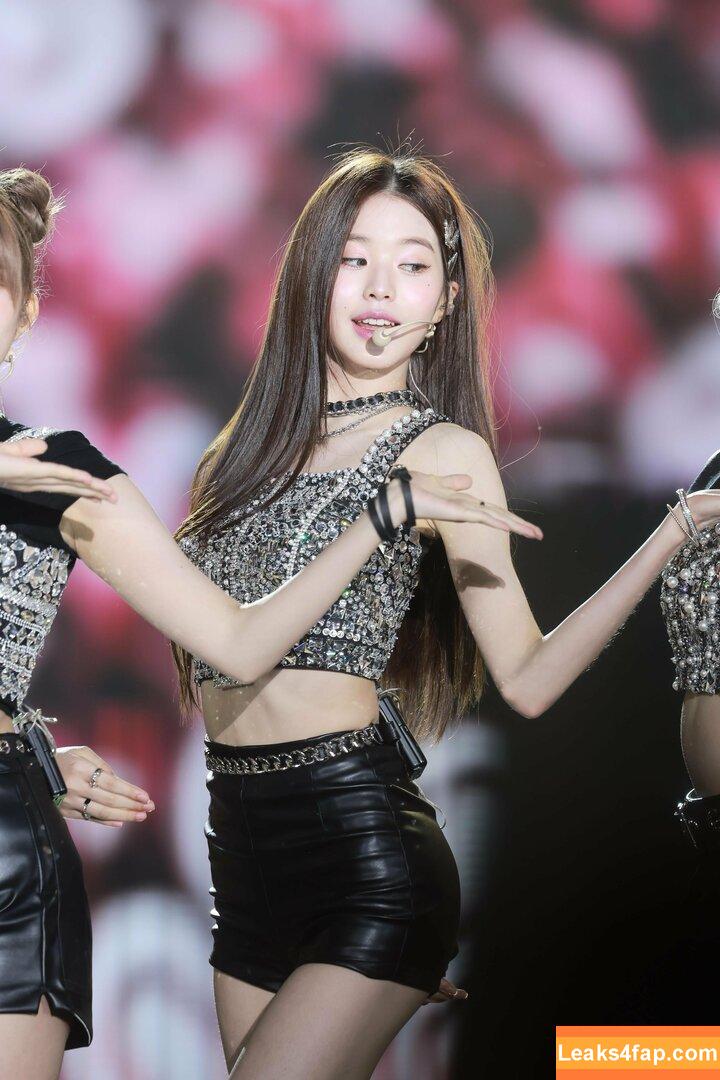 WomenK-pop /  leaked photo photo #0723
