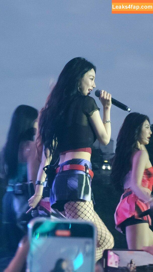 WomenK-pop /  слитое фото фото #0775