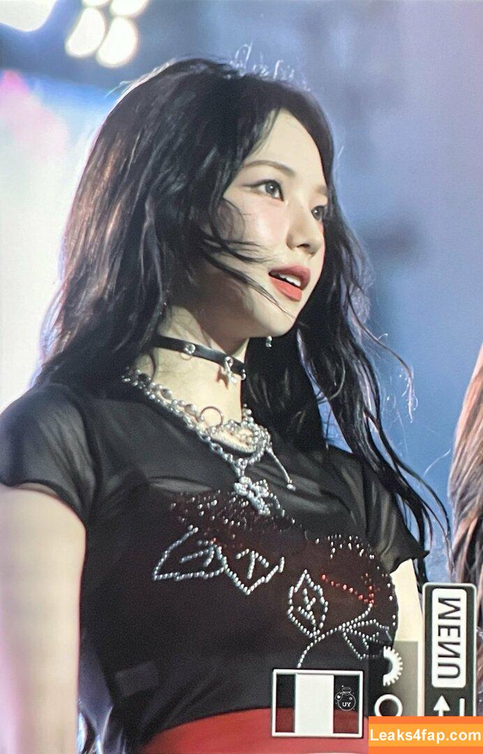 WomenK-pop /  слитое фото фото #0777