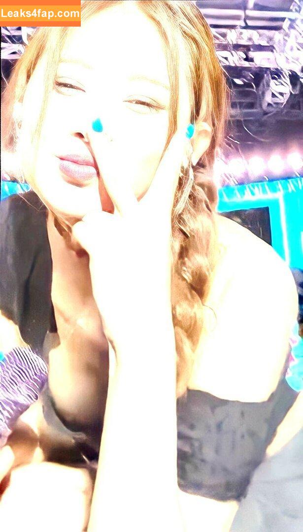 WomenK-pop /  слитое фото фото #0780