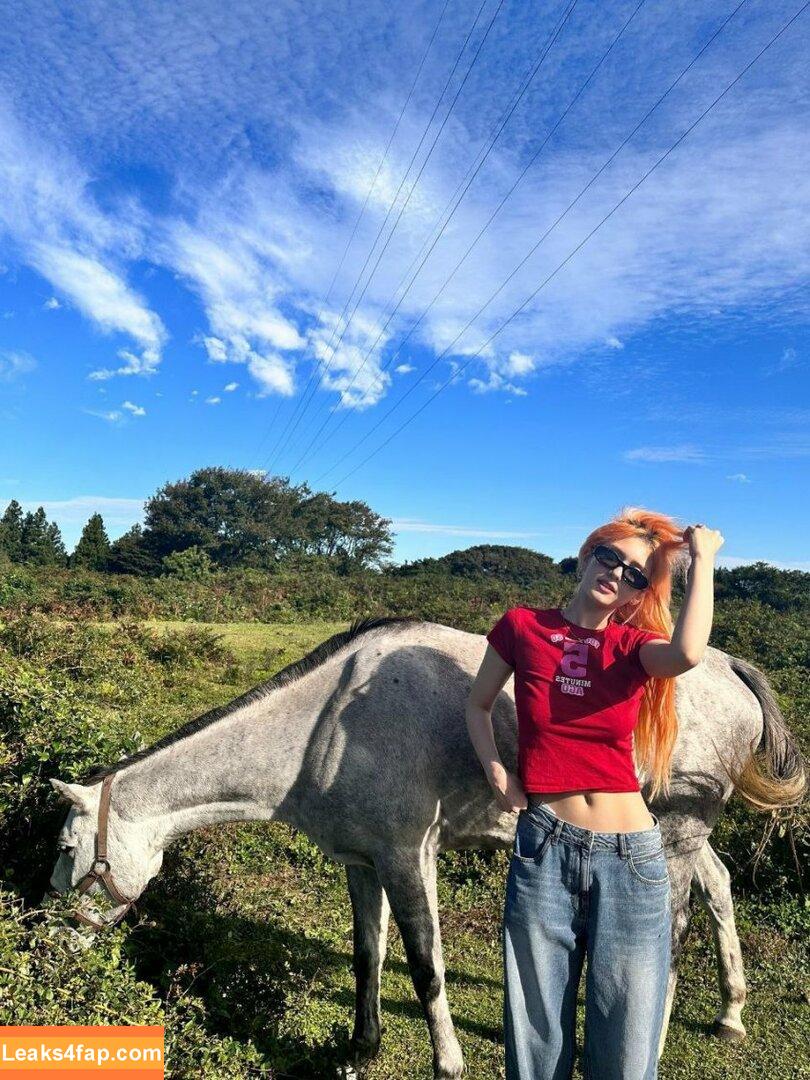 WomenK-pop /  слитое фото фото #0853