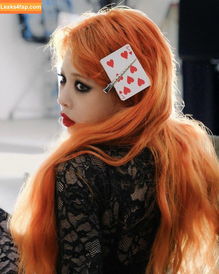 WomenK-pop /  слитое фото фото #0893