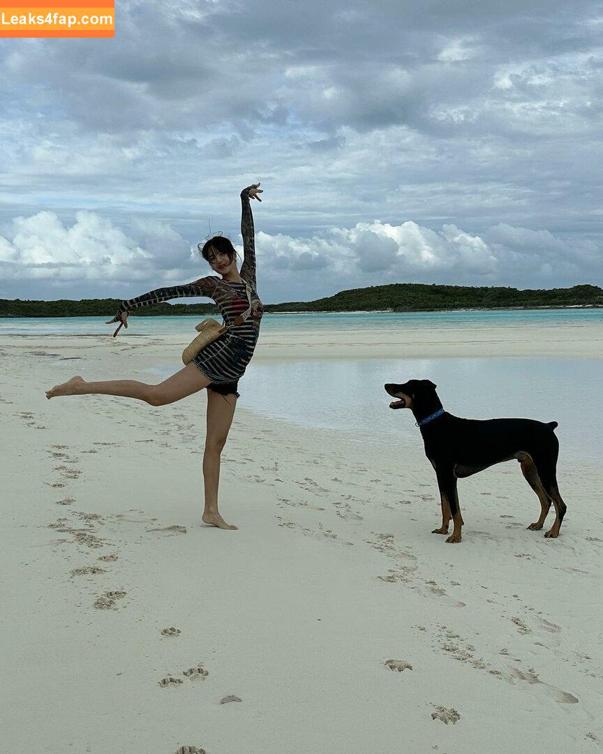 WomenK-pop /  слитое фото фото #0945