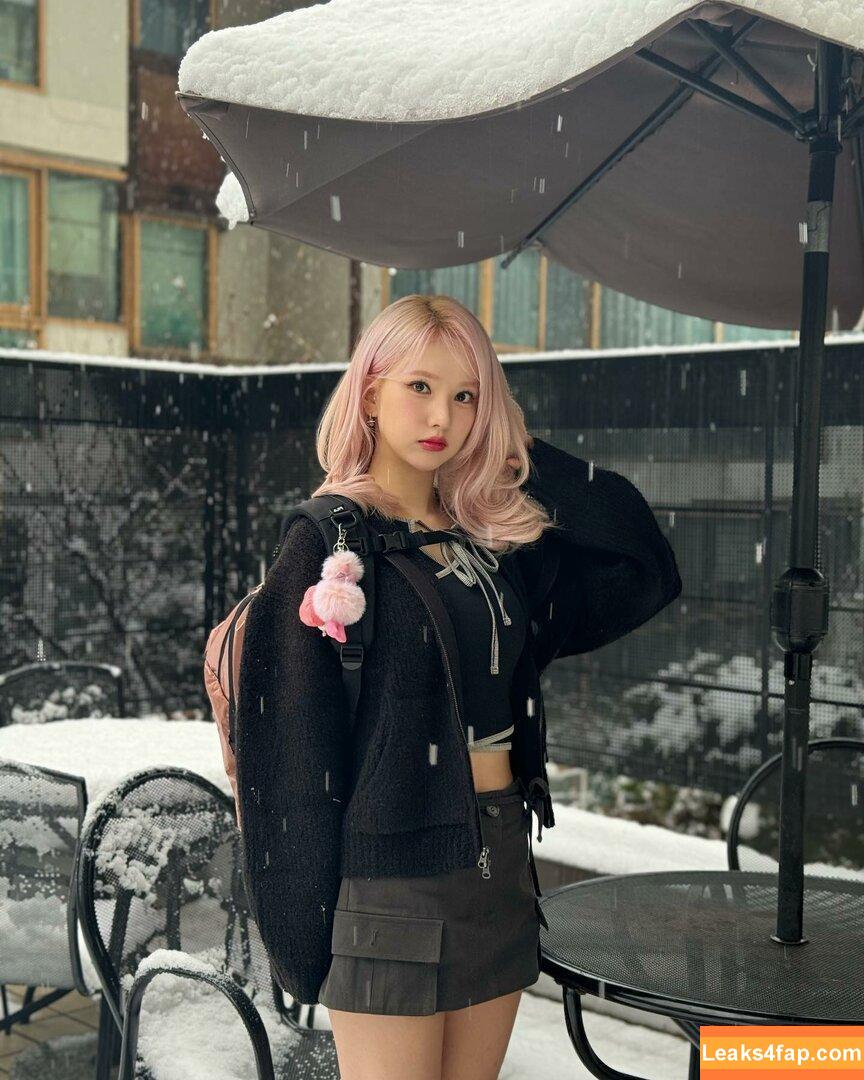 WomenK-pop /  слитое фото фото #0960