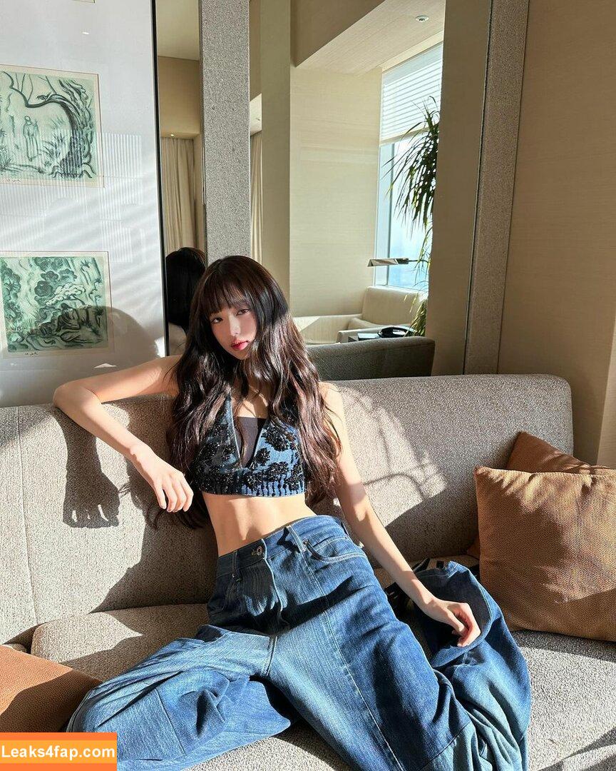 WomenK-pop /  слитое фото фото #0966