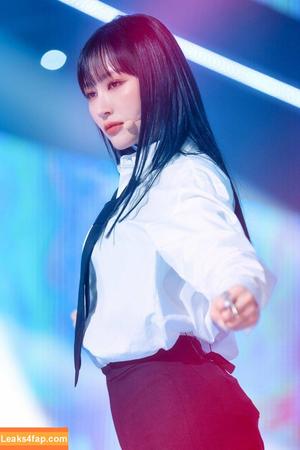 WomenK-pop photo #0014