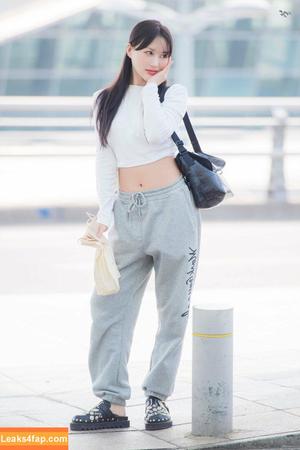WomenK-pop photo #0018