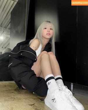 WomenK-pop photo #0149