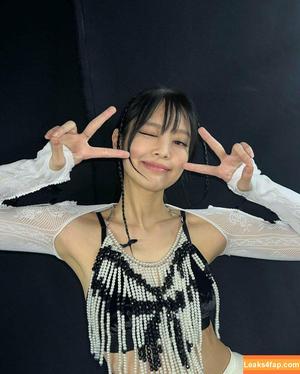 WomenK-pop photo #0187