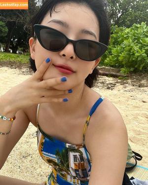 WomenK-pop photo #0197