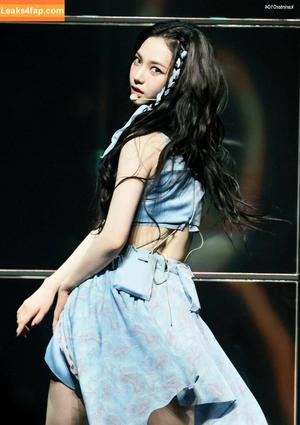 WomenK-pop photo #0206