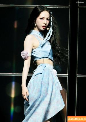 WomenK-pop photo #0207