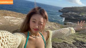 WomenK-pop photo #0231