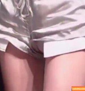 WomenK-pop photo #0257