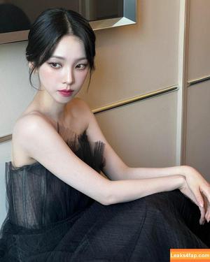 WomenK-pop photo #0269