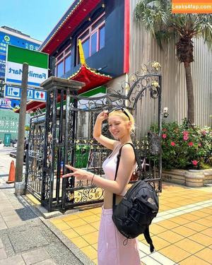 WomenK-pop photo #0340