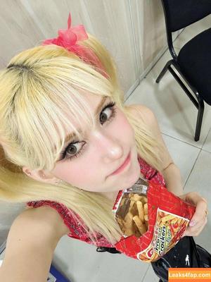 WomenK-pop photo #0367