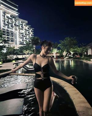 WomenK-pop photo #0398