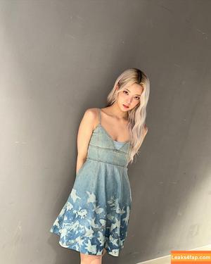 WomenK-pop photo #0418