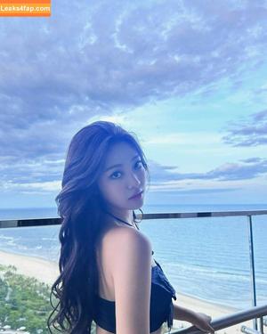 WomenK-pop photo #0429