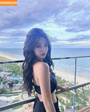 WomenK-pop photo #0434