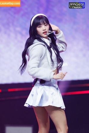 WomenK-pop photo #0486