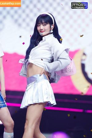 WomenK-pop photo #0492