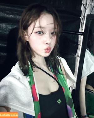 WomenK-pop photo #0507
