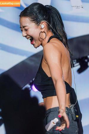 WomenK-pop photo #0550