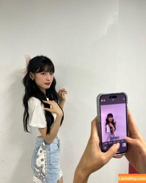 WomenK-pop photo #0587
