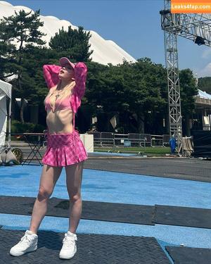 WomenK-pop photo #0603