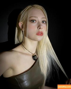 WomenK-pop photo #0620