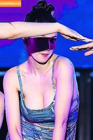 WomenK-pop photo #0645
