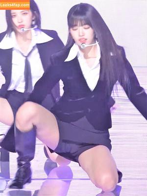 WomenK-pop photo #0664