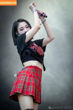 WomenK-pop photo #0702