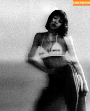 WomenK-pop фото #0879