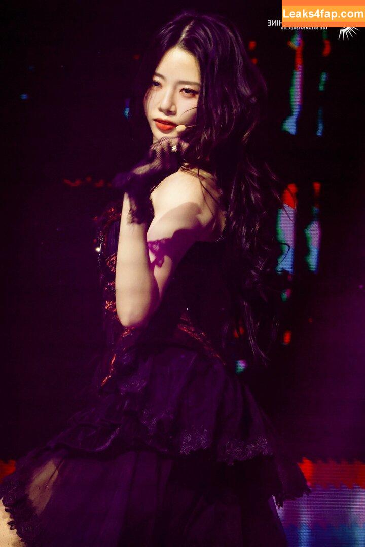 WomenK-pop /  слитое фото фото #1008