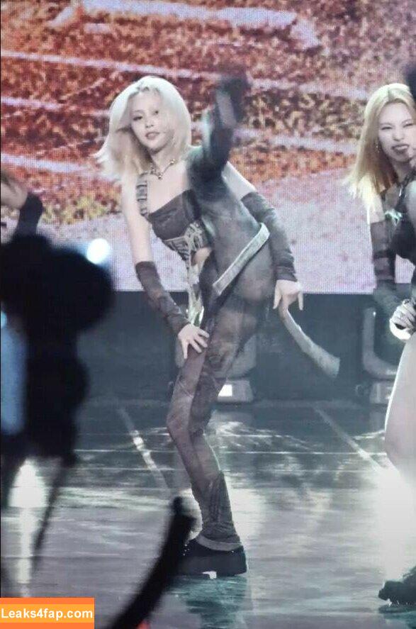 WomenK-pop /  leaked photo photo #1044