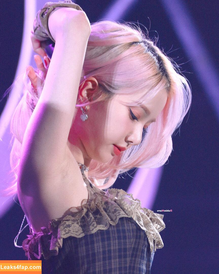 WomenK-pop /  слитое фото фото #1116