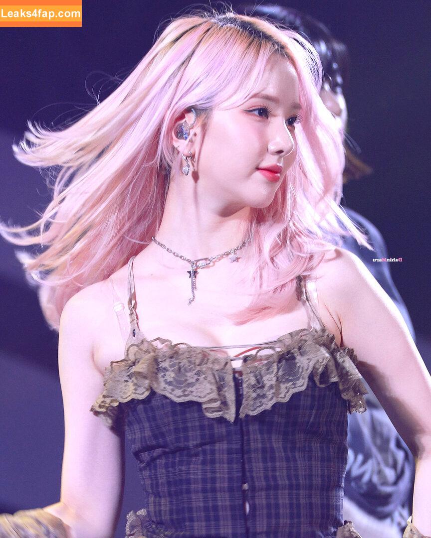 WomenK-pop /  слитое фото фото #1118