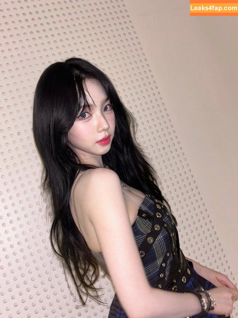 WomenK-pop /  слитое фото фото #1180