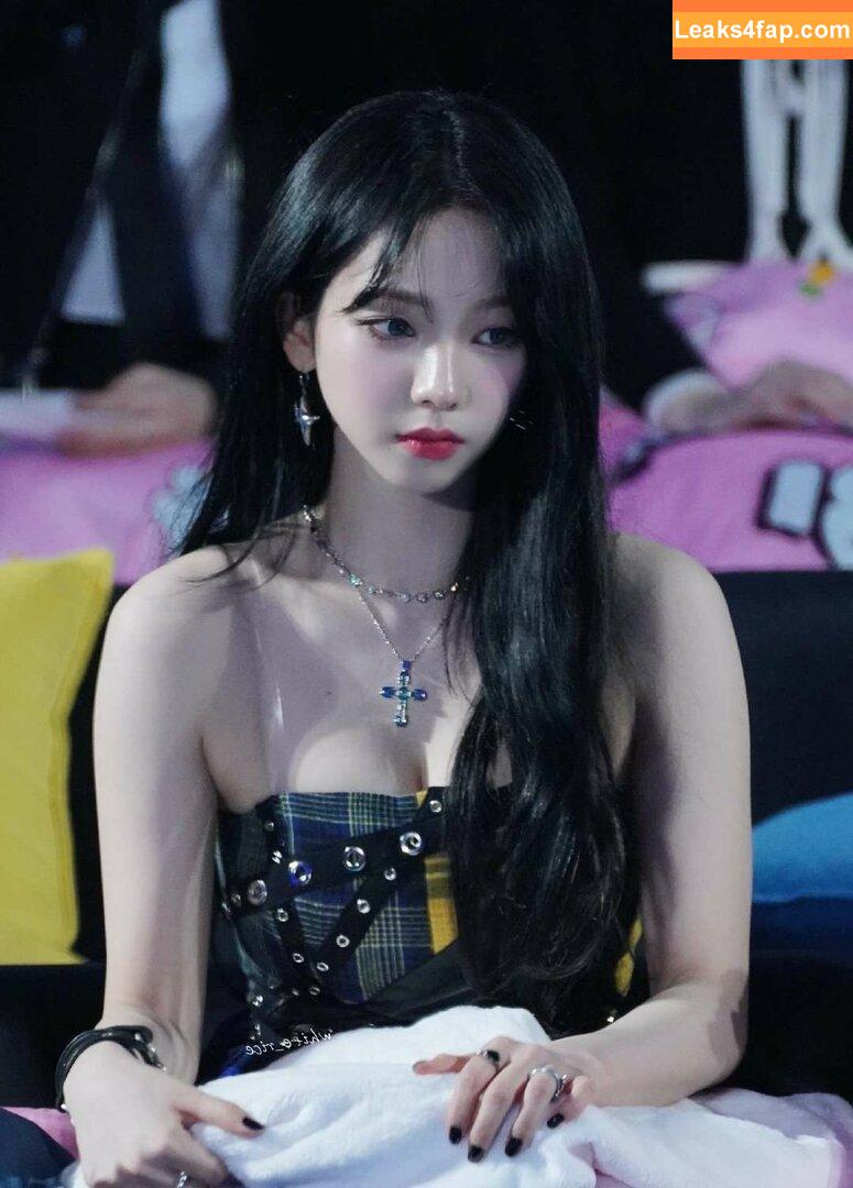 WomenK-pop /  слитое фото фото #1182