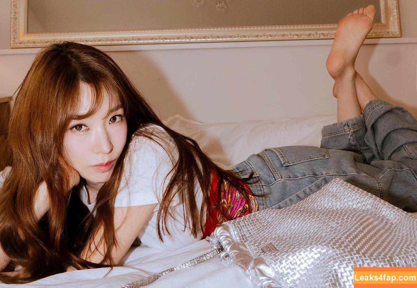 WomenK-pop /  слитое фото фото #1330