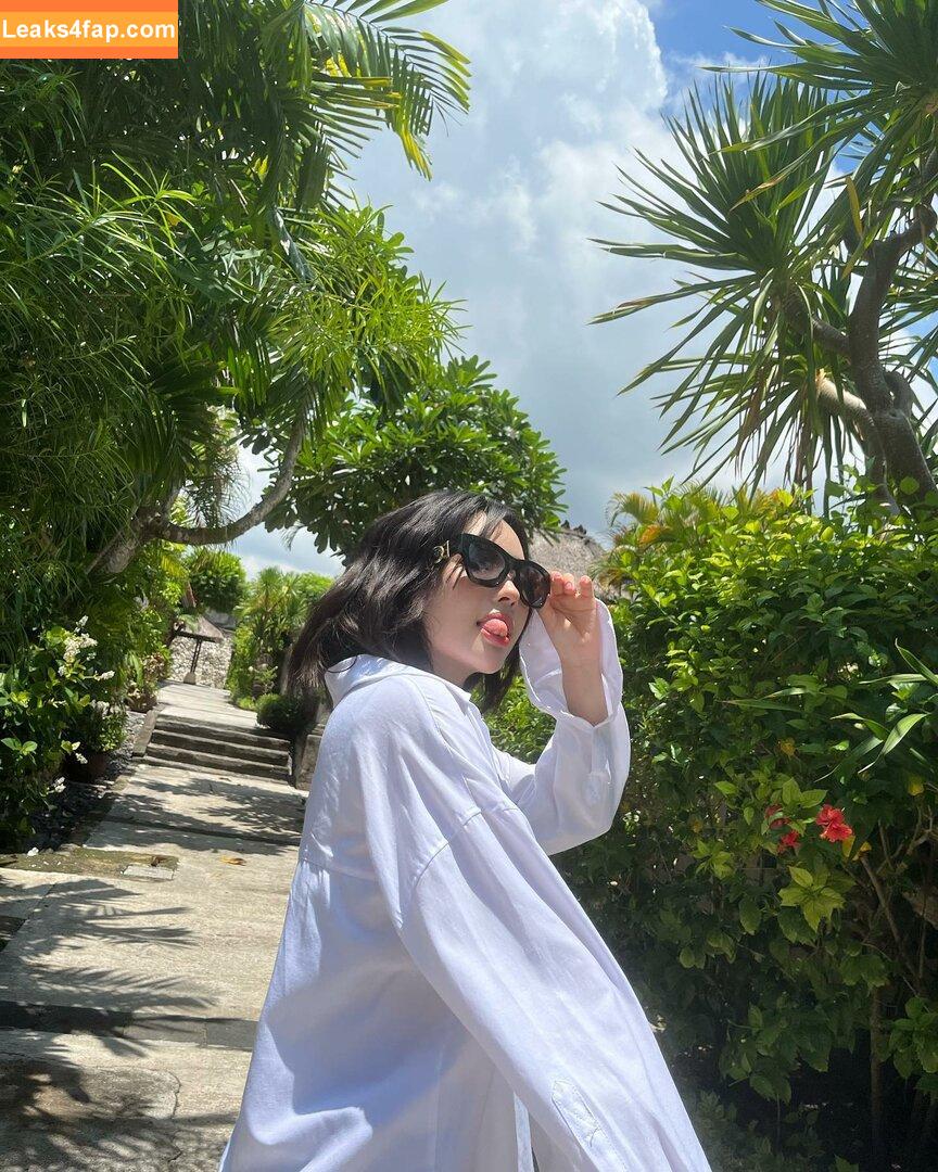 WomenK-pop /  слитое фото фото #1380