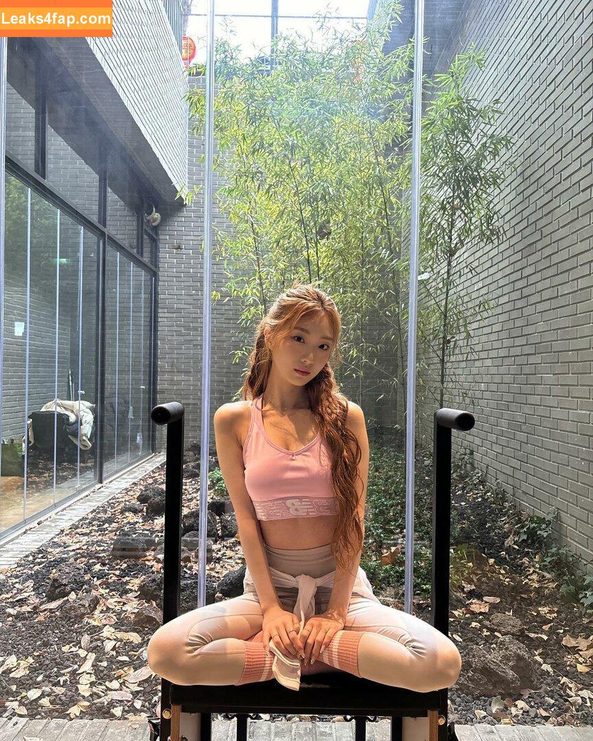 WomenK-pop /  слитое фото фото #1405