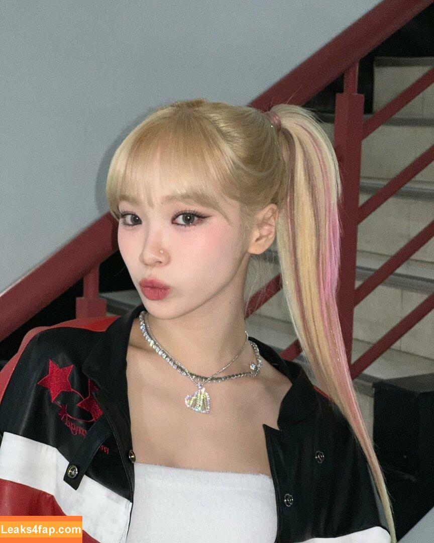 WomenK-pop /  слитое фото фото #1420