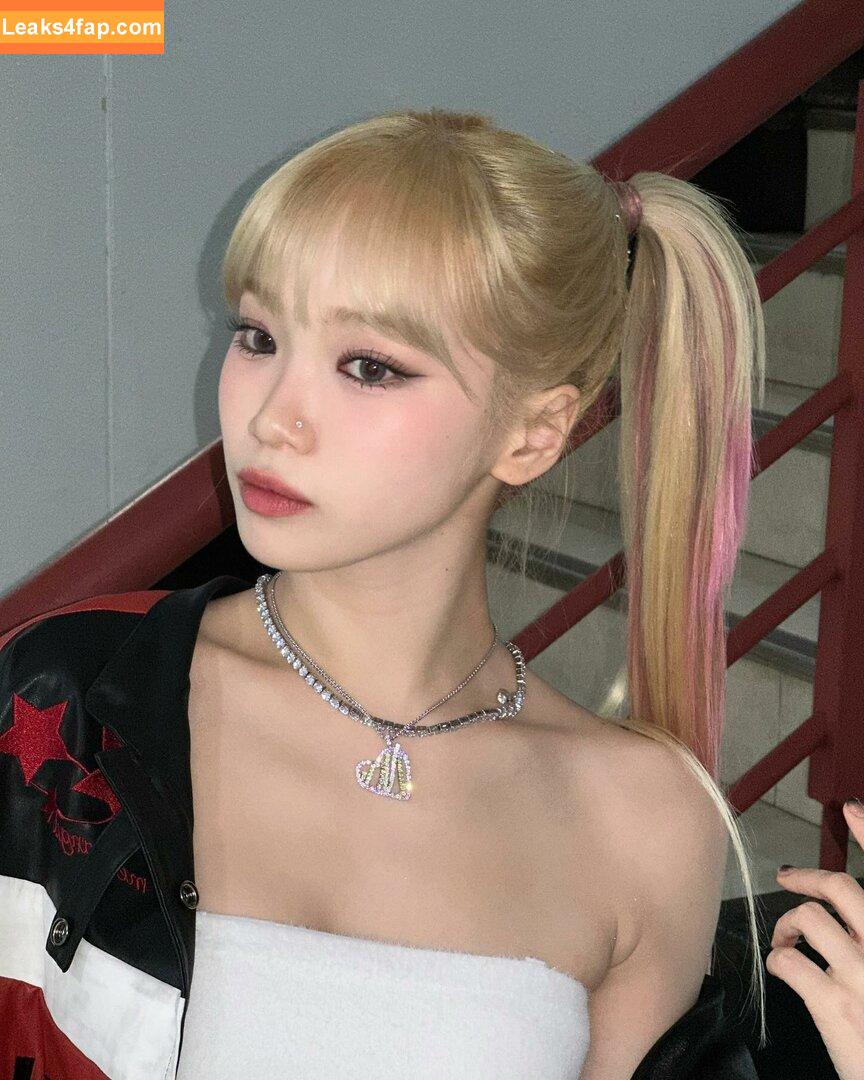 WomenK-pop /  слитое фото фото #1424