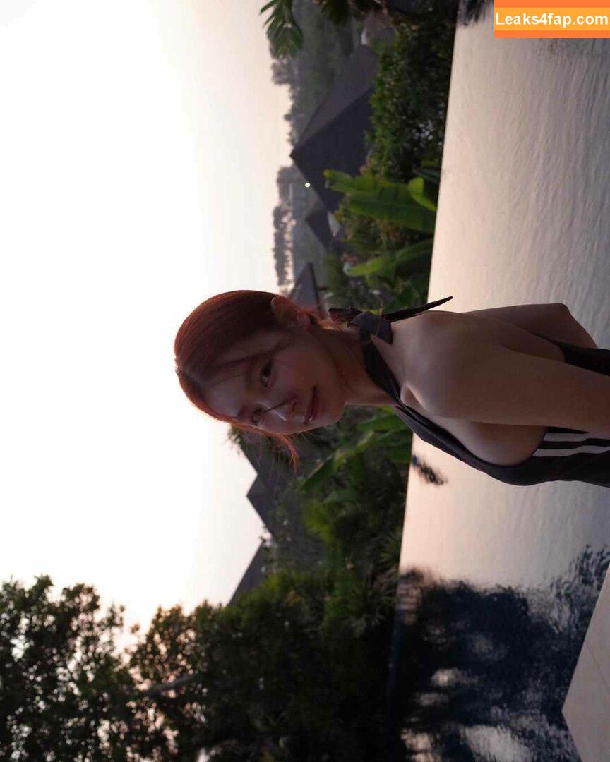 WomenK-pop /  слитое фото фото #1475