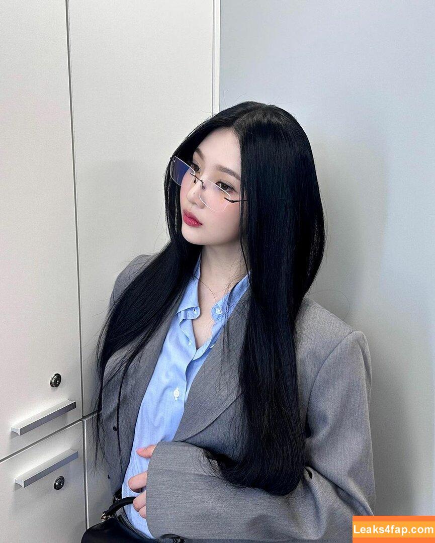 WomenK-pop /  слитое фото фото #1564